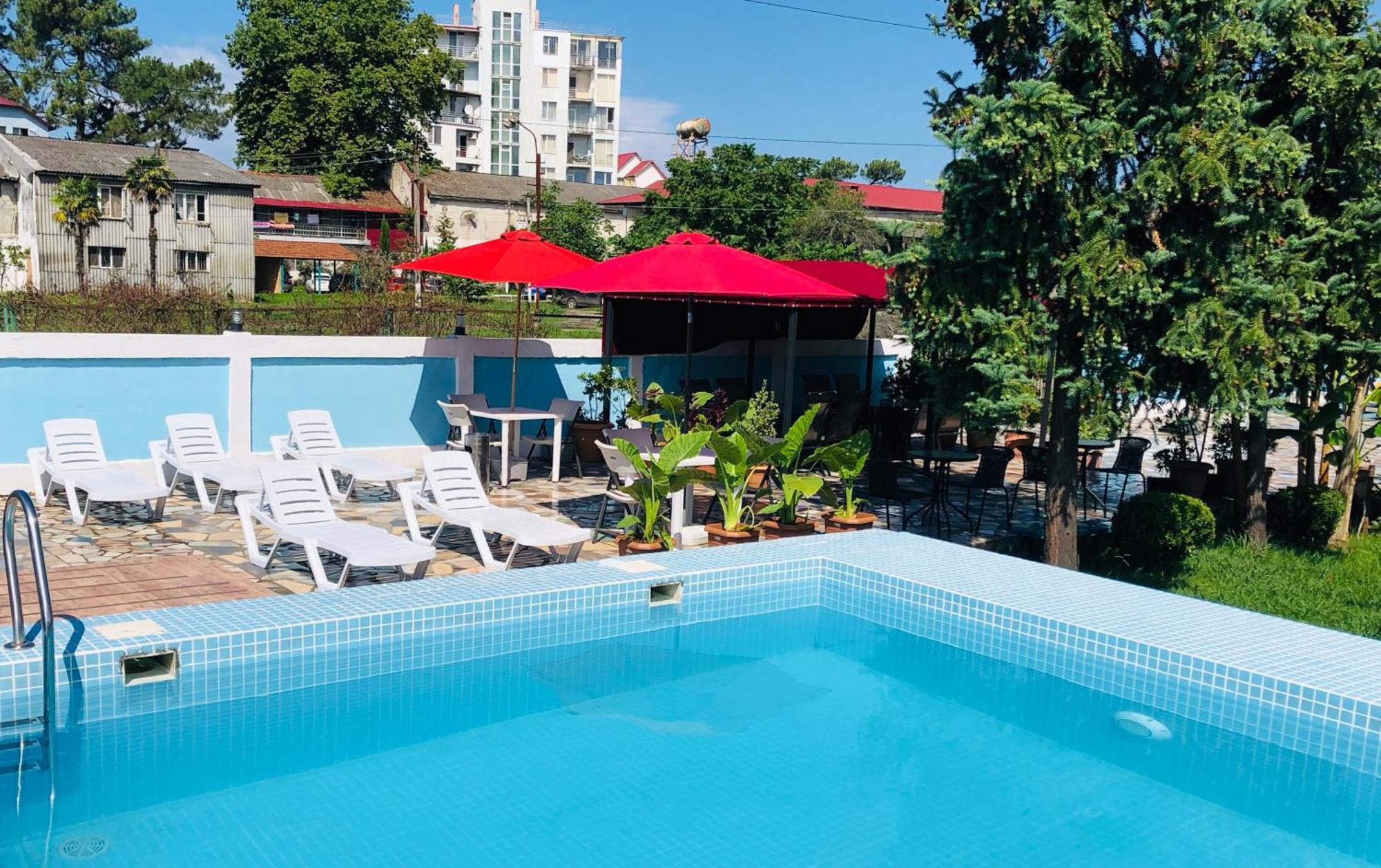Hotel Mirage อูเรคี ภายนอก รูปภาพ