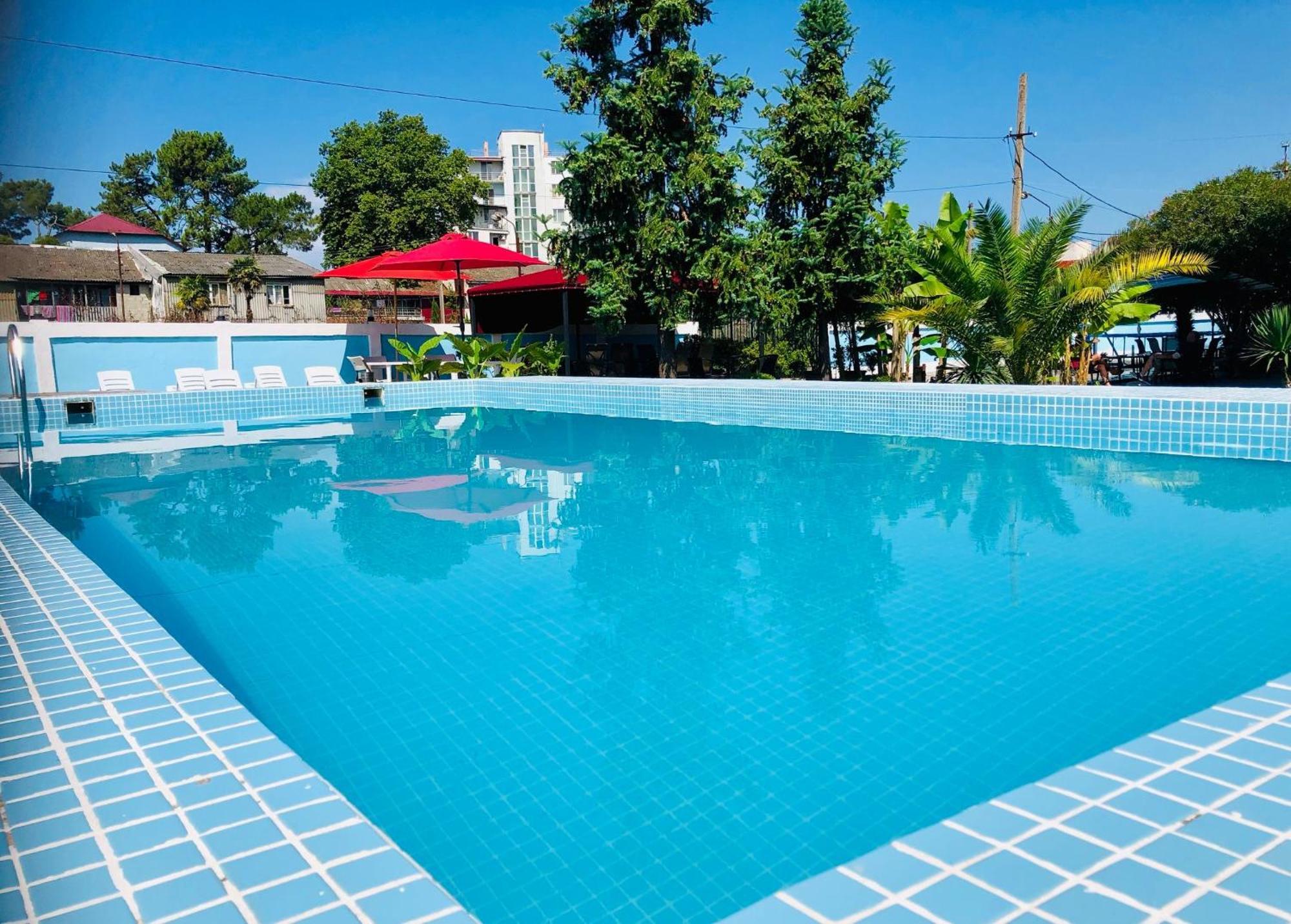 Hotel Mirage อูเรคี ภายนอก รูปภาพ