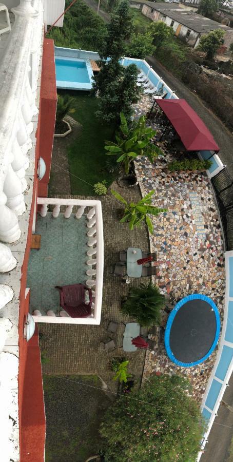 Hotel Mirage อูเรคี ภายนอก รูปภาพ