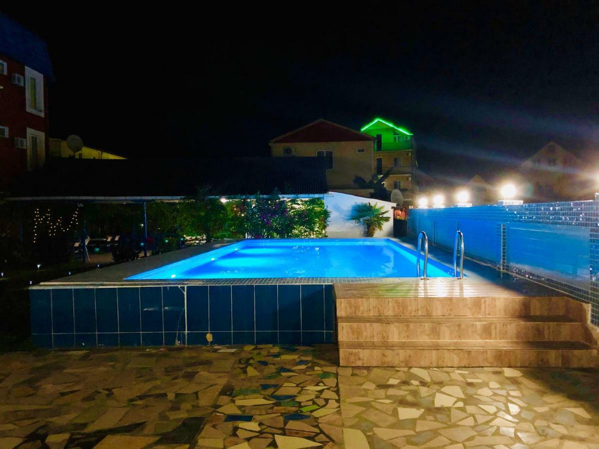 Hotel Mirage อูเรคี ภายนอก รูปภาพ